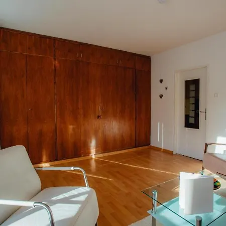App Harmonie Mit Hallenbad Und Sauna By Monicare *